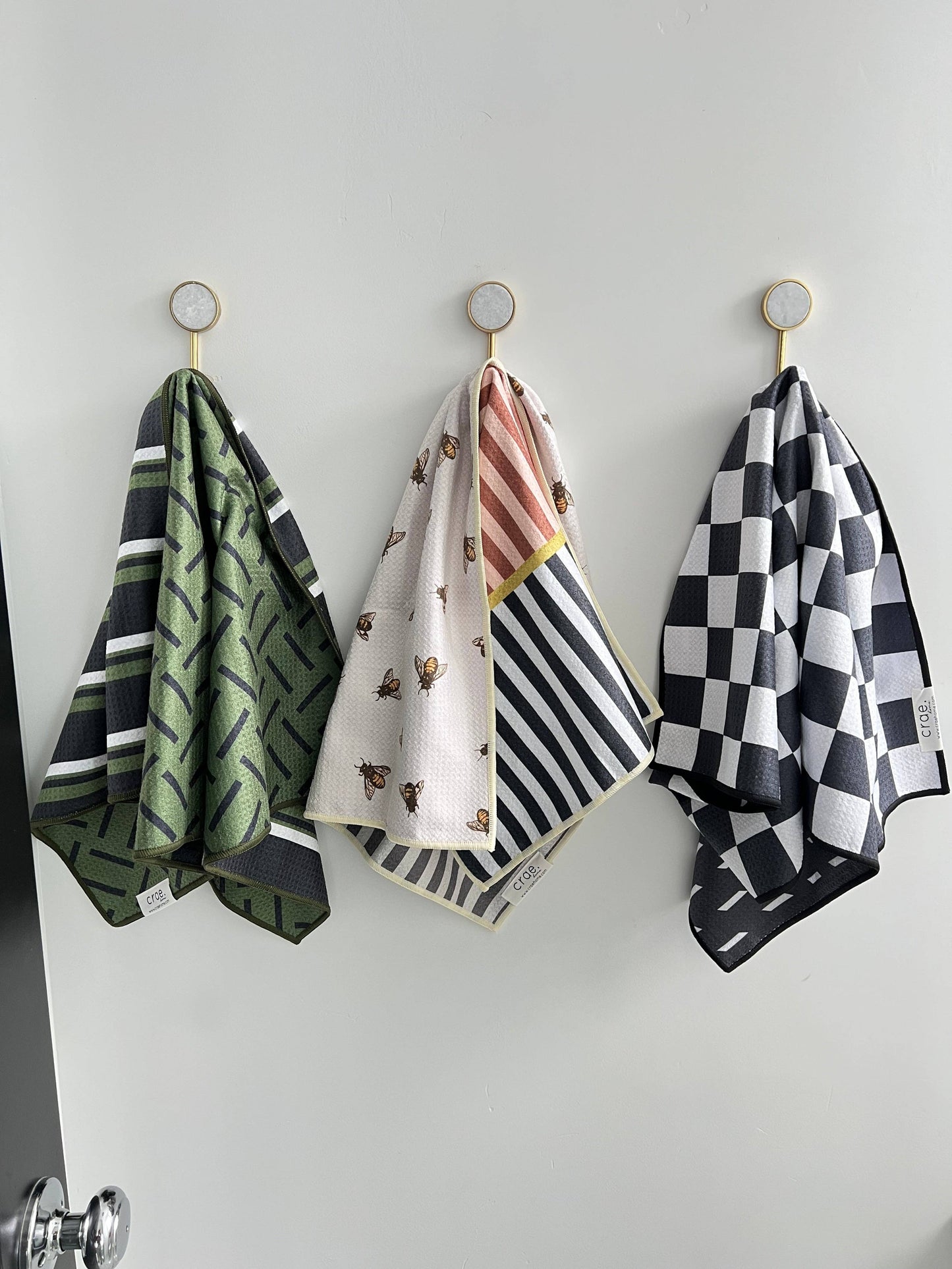 Dottie: Reversible Hand Towel: Black/White / Hand Towel