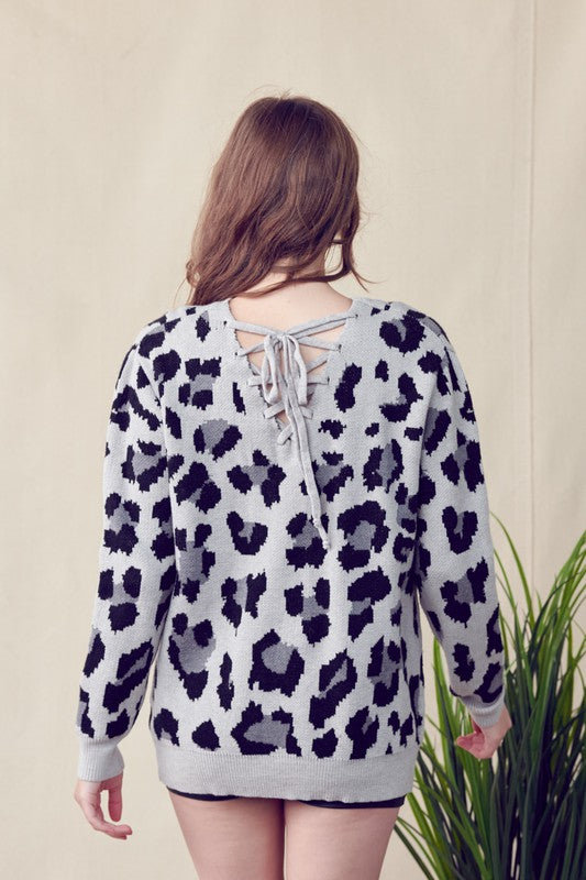 Leopard Knit Sweater with V-Back