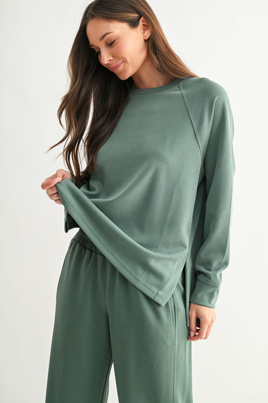 MONO B Luxe Sand Wash Rib Raglan Pullover-Eldergreen