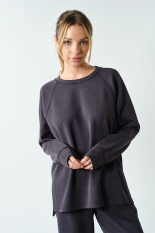 MONO B Luxe Sand Wash Rib Raglan Pullover-Black