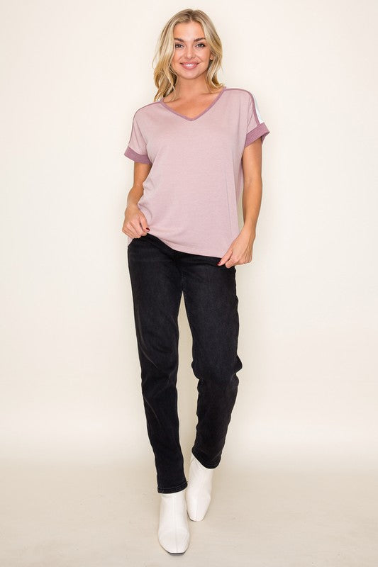 Mauve Contrast Trim V-Neck Tee