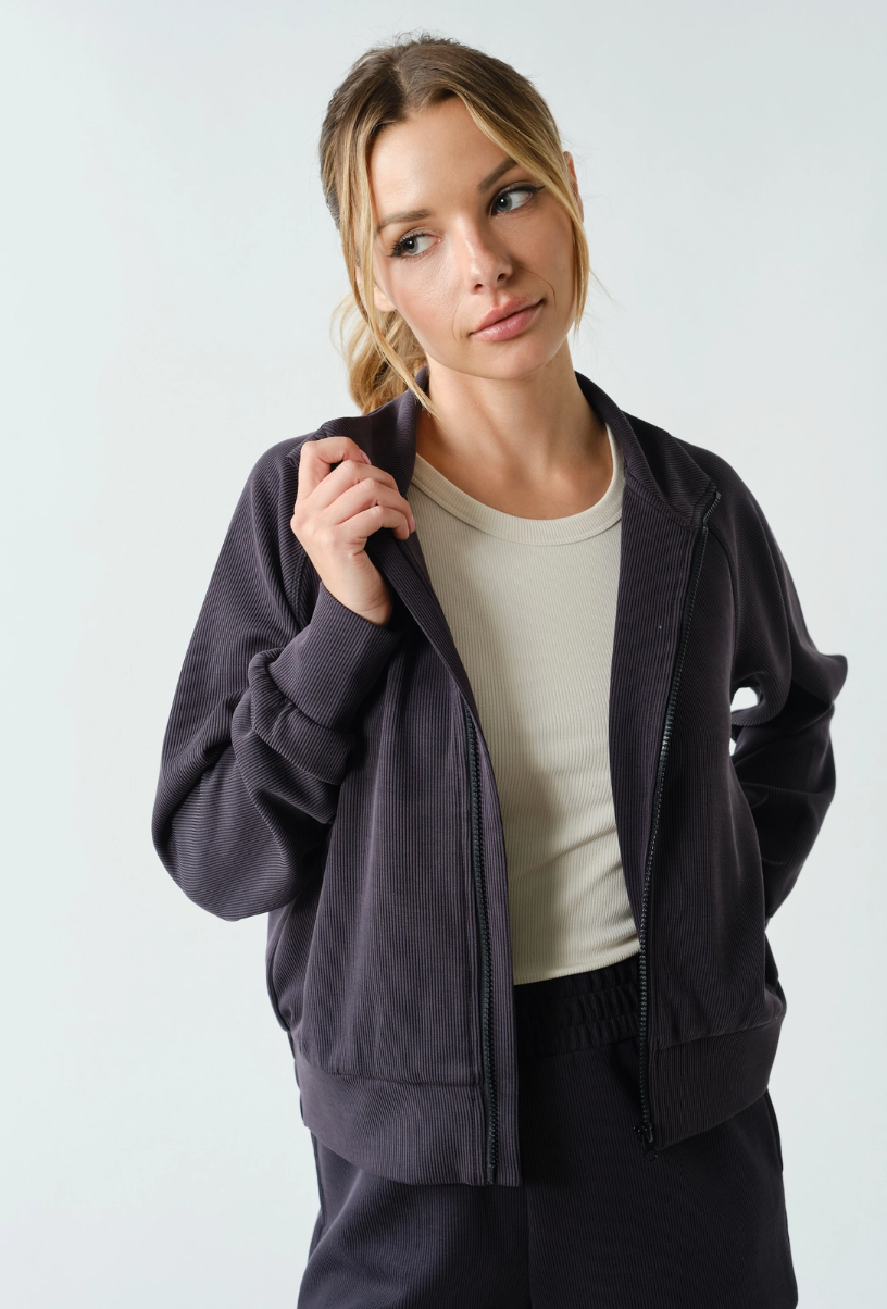 MONO B Luxe Sand Wash Rib Zip Jacket – Washed Black