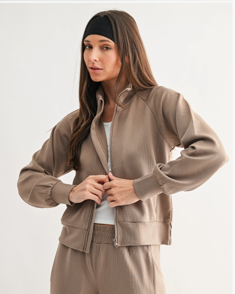 MONO B Luxe Sand Wash Rib Zip Jacket – Mocha Taupe