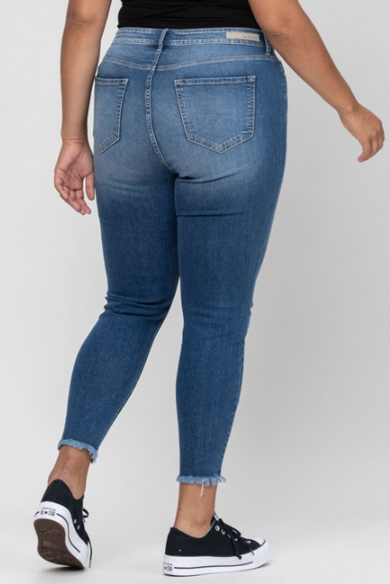 Plus Size Mid Rise Distressed Fray Hem Jeans